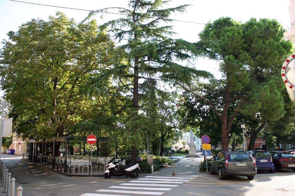 Park Apartments Ізола Екстер'єр фото